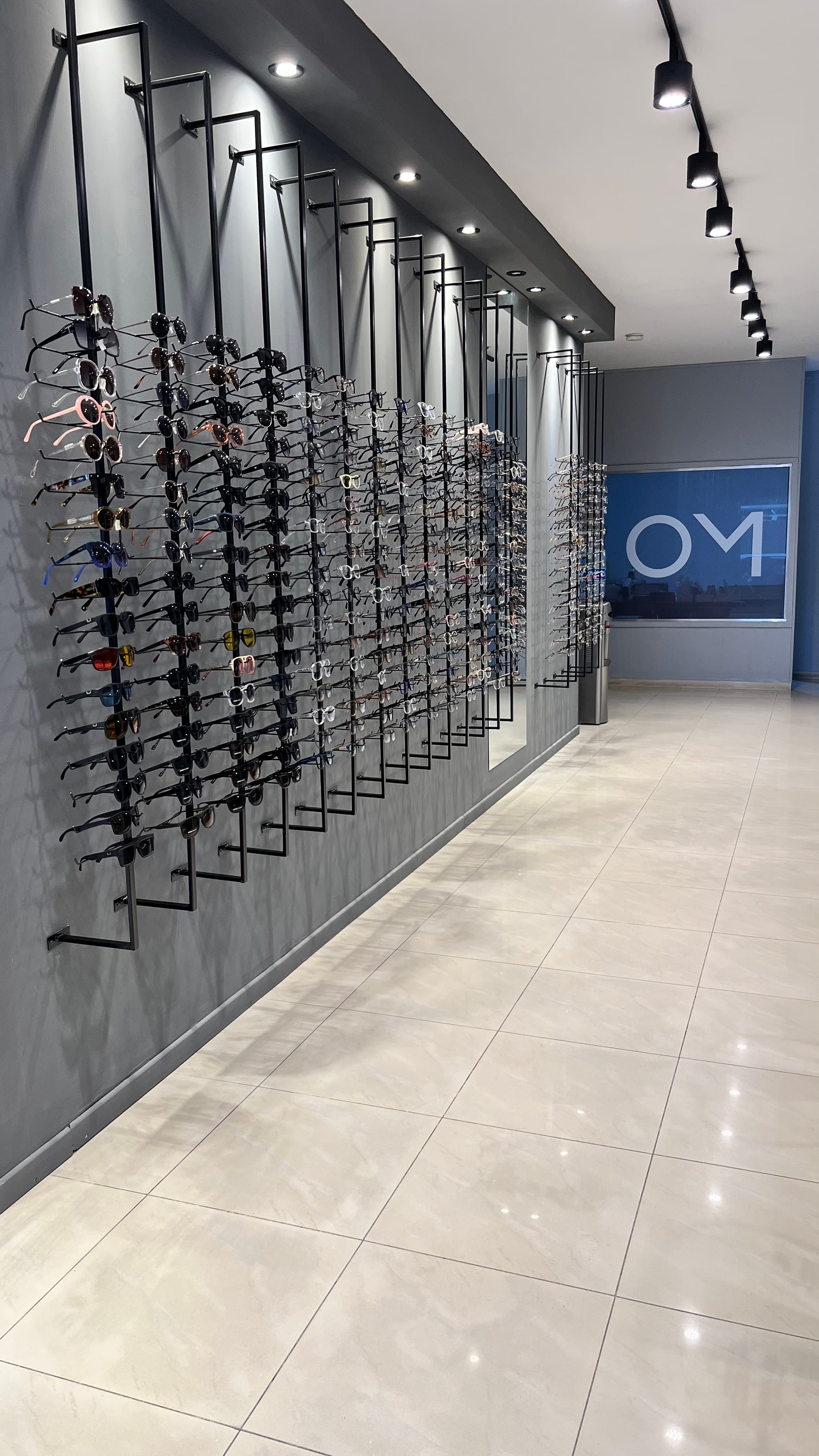 Interior de Optica Morea